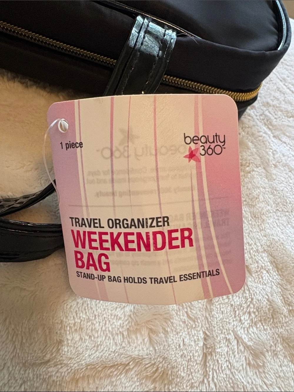 NWT Makeup travel bag with storage
